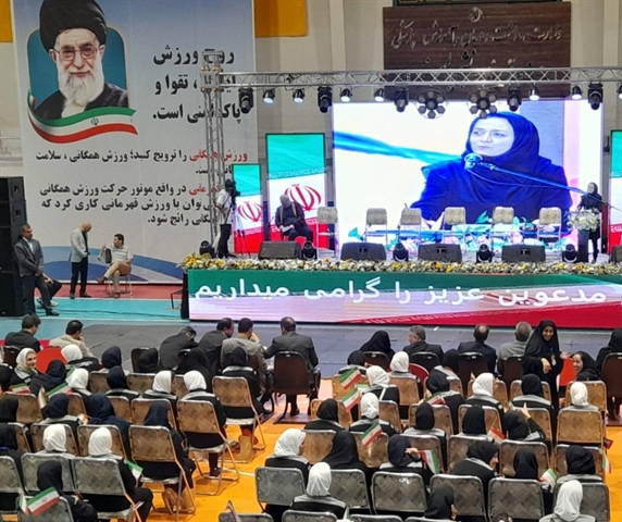 آيين افتتاح "اولين المپياد فرهنگي ورزشي ويژه بانوان كاركنان وزارت راه و شهرسازي" با حضور رئيس مركز تحقيقات راه، مسكن و شهرسازي برگزار شد